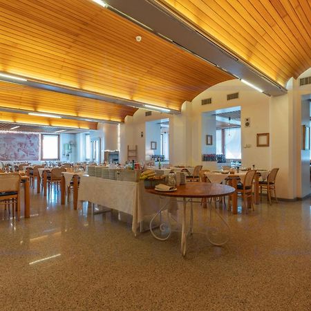 Albergo Sorriso Darfo Boario Terme Luaran gambar